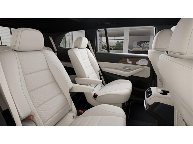Vehicle image 42 of 45