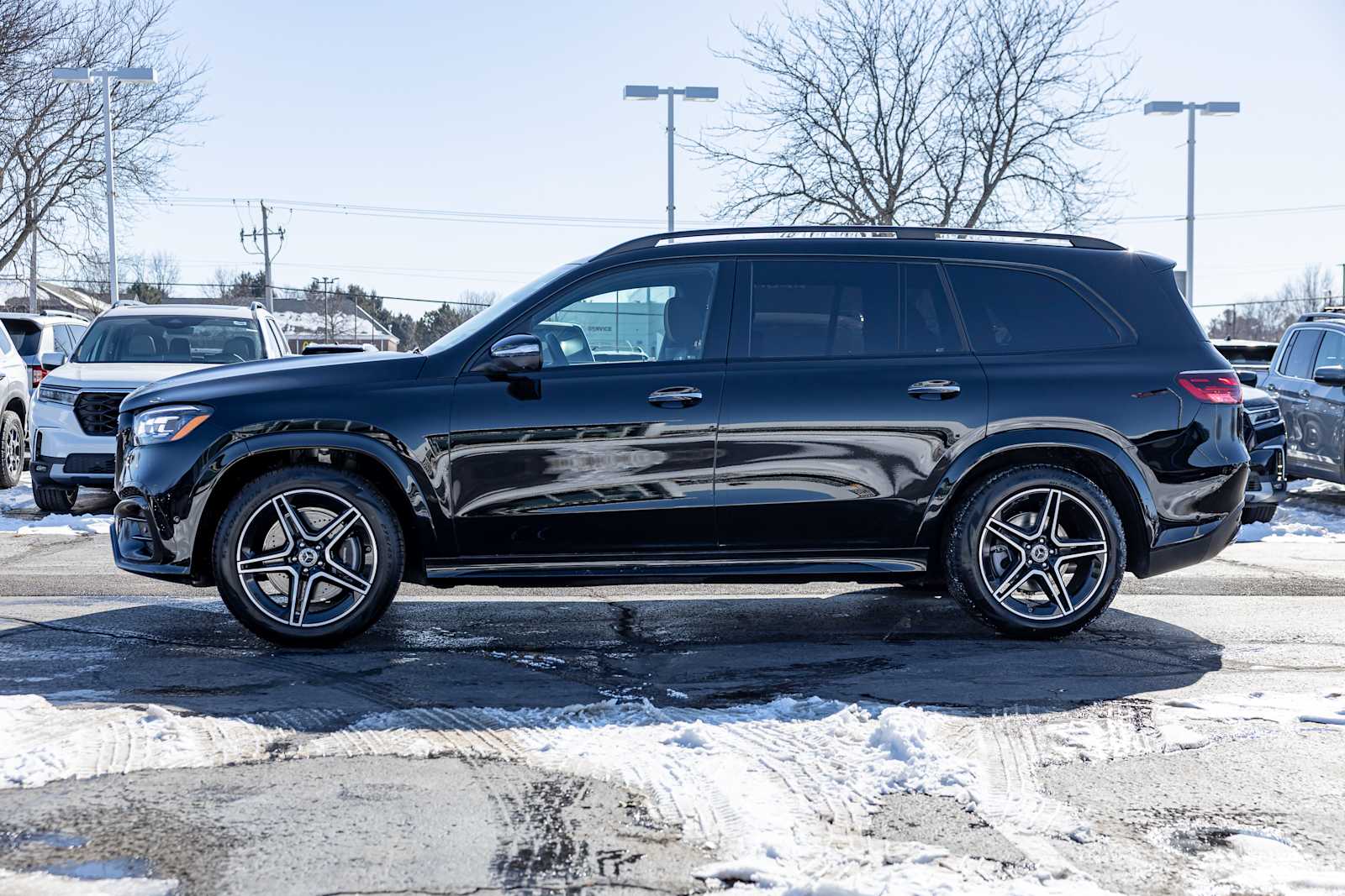 Vehicle image 4 of 20