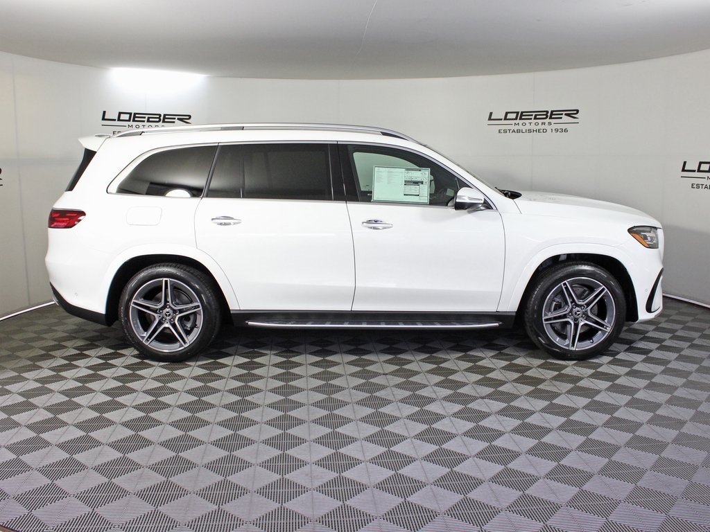 Vehicle image 4 of 37