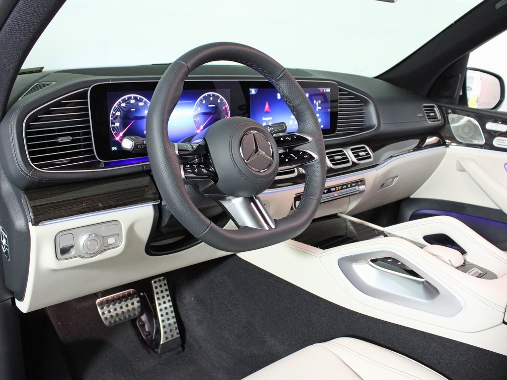 Vehicle image 15 of 37