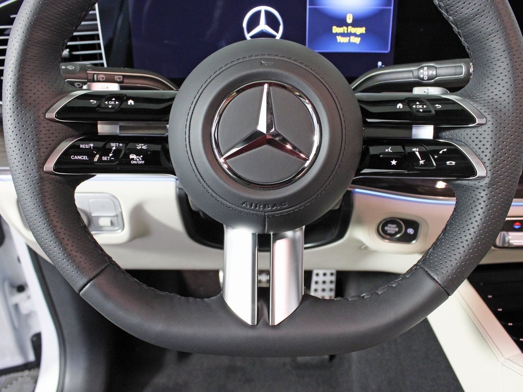 Vehicle image 18 of 37
