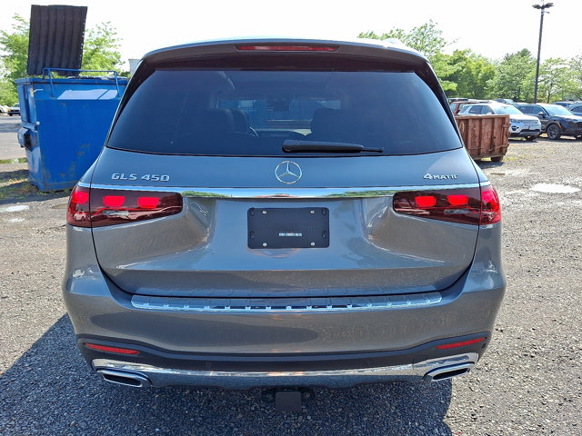 Vehicle image 8 of 22