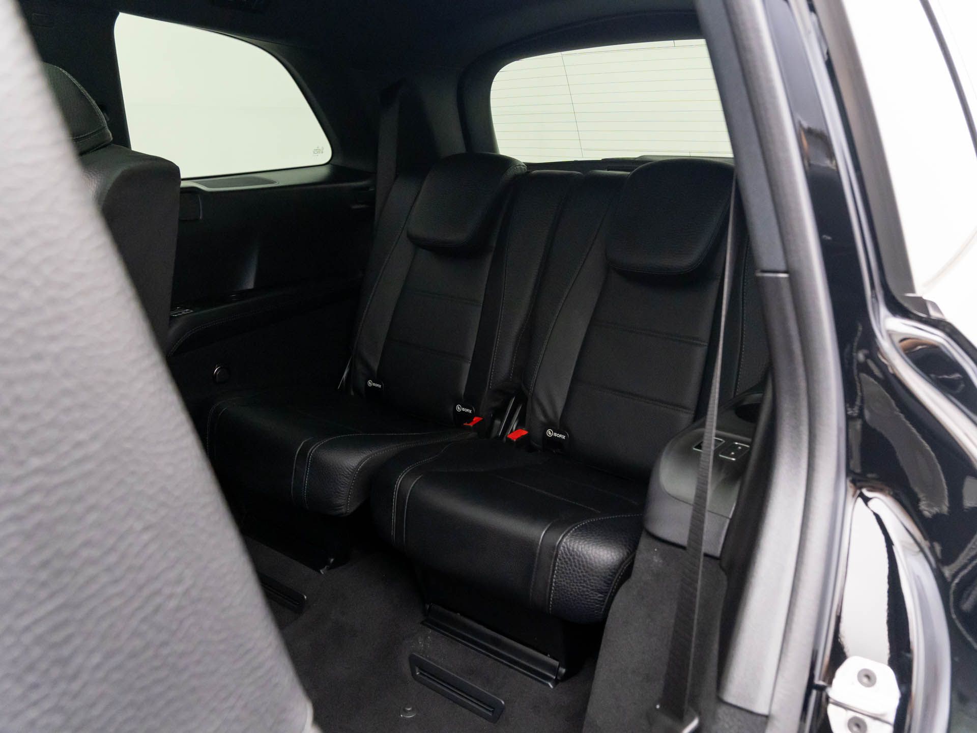 Vehicle image 15 of 30