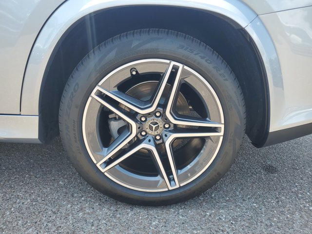 Vehicle image 7 of 39