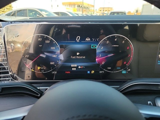 Vehicle image 18 of 43