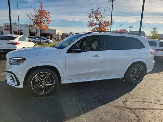 Vehicle image 1 of 43