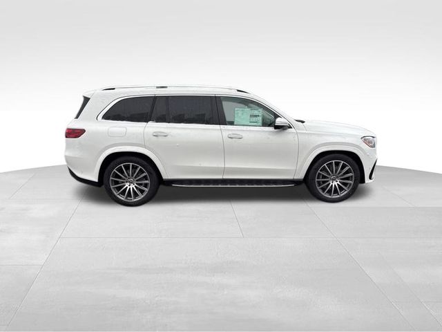 Vehicle image 7 of 32