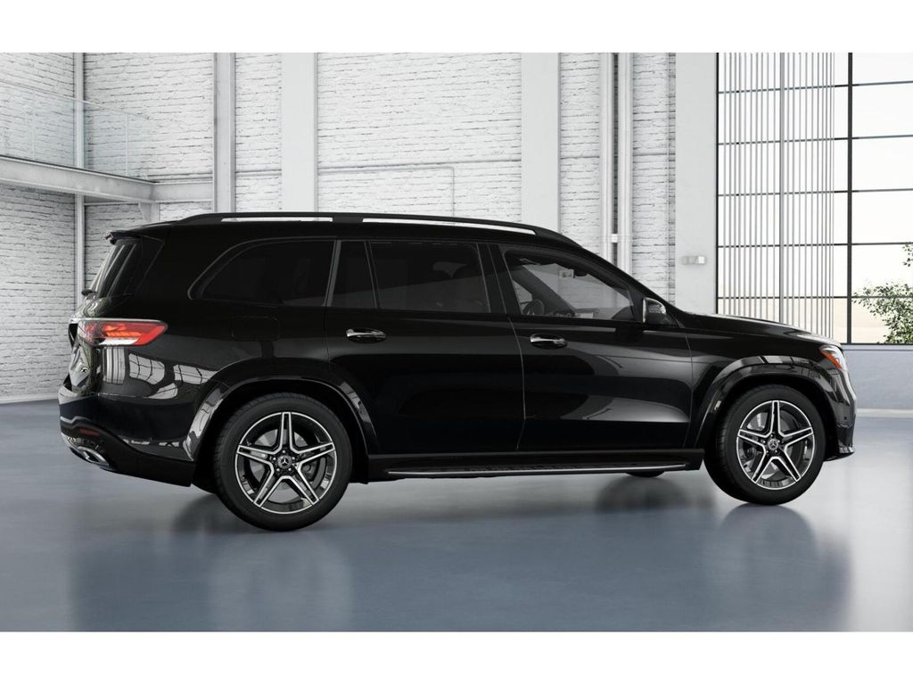 Vehicle image 24 of 41