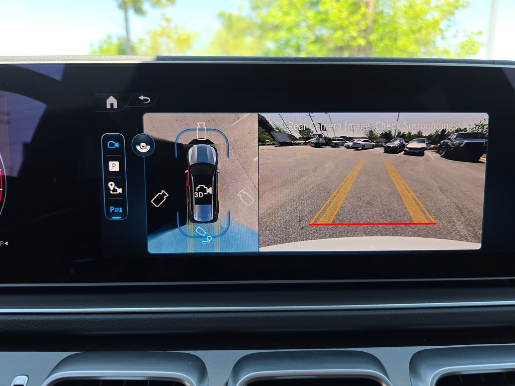 Vehicle image 25 of 39