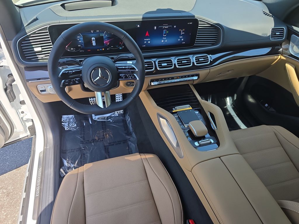 Vehicle image 17 of 39