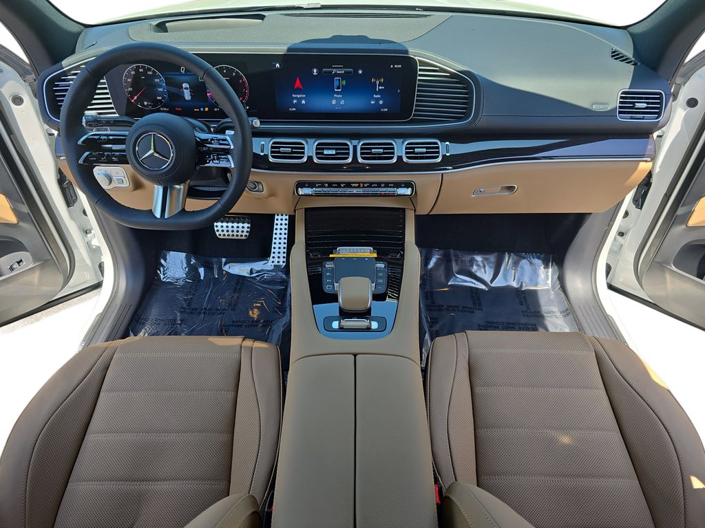 Vehicle image 9 of 39