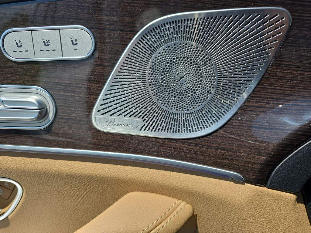 Vehicle image 29 of 39