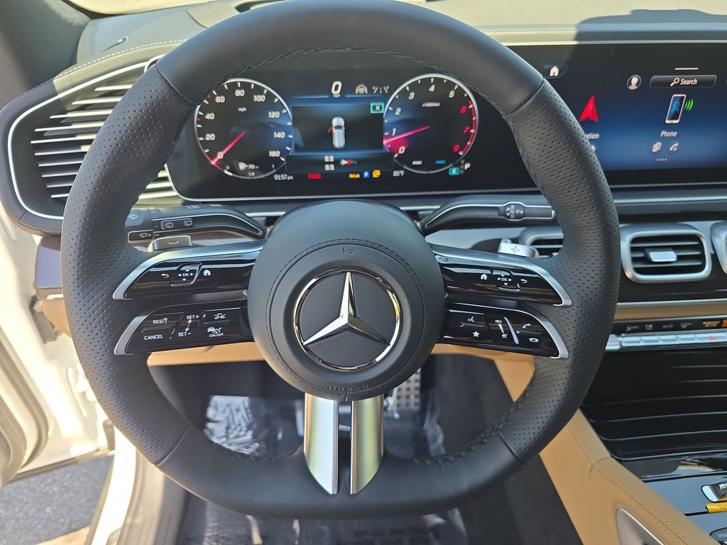 Vehicle image 19 of 39