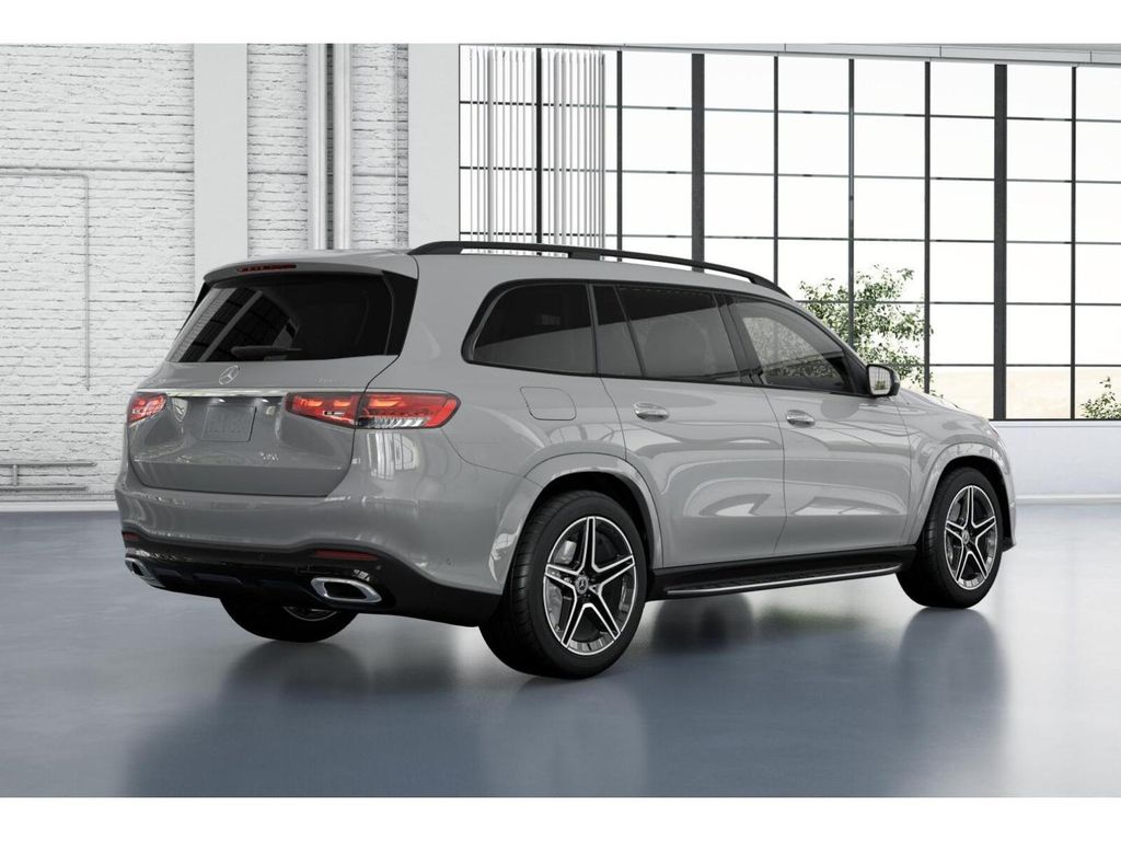 Vehicle image 26 of 41