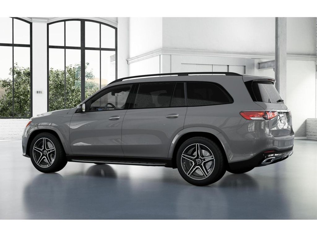 Vehicle image 31 of 41