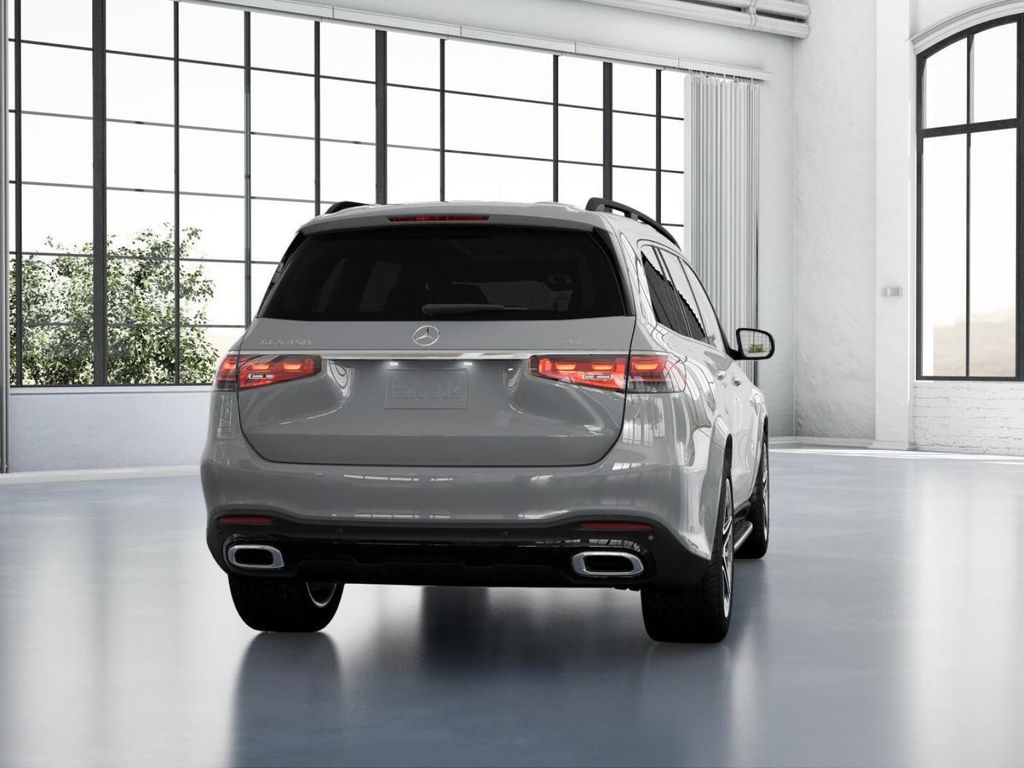 Vehicle image 25 of 41