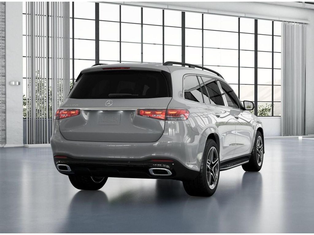 Vehicle image 23 of 41