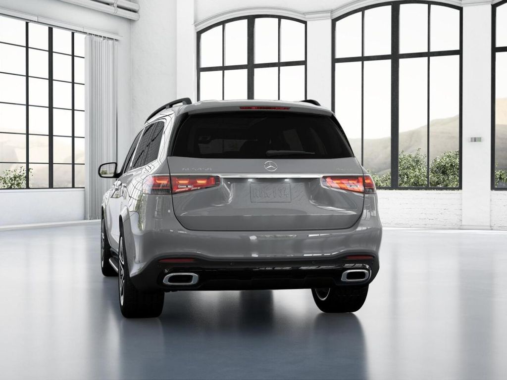Vehicle image 29 of 41