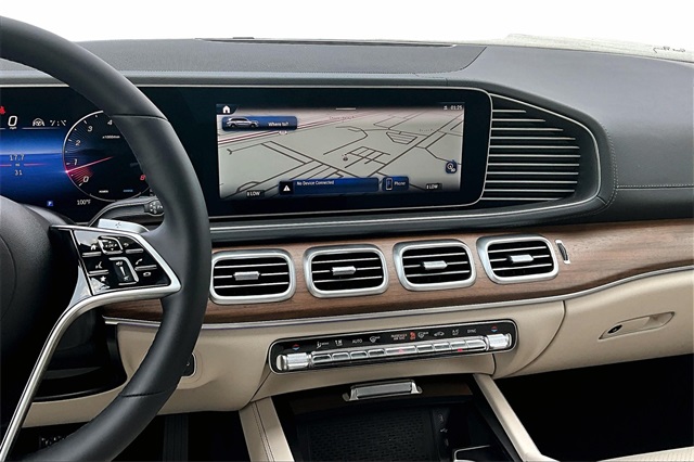 Vehicle image 17 of 17