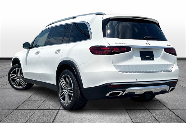 Vehicle image 3 of 17