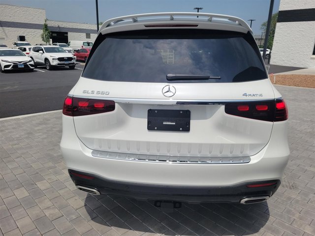 Vehicle image 6 of 45