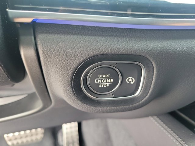 Vehicle image 40 of 45