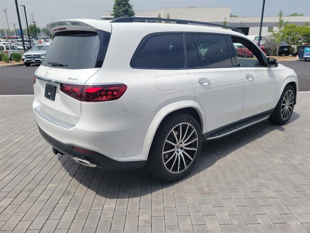Vehicle image 5 of 45