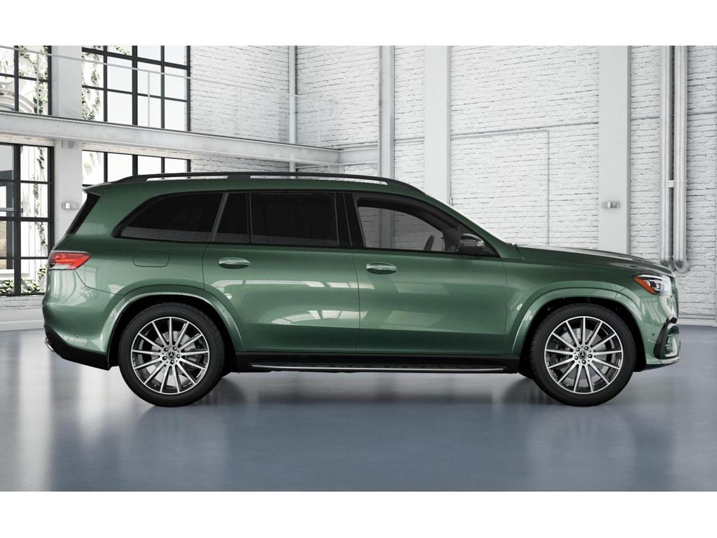 Vehicle image 17 of 41
