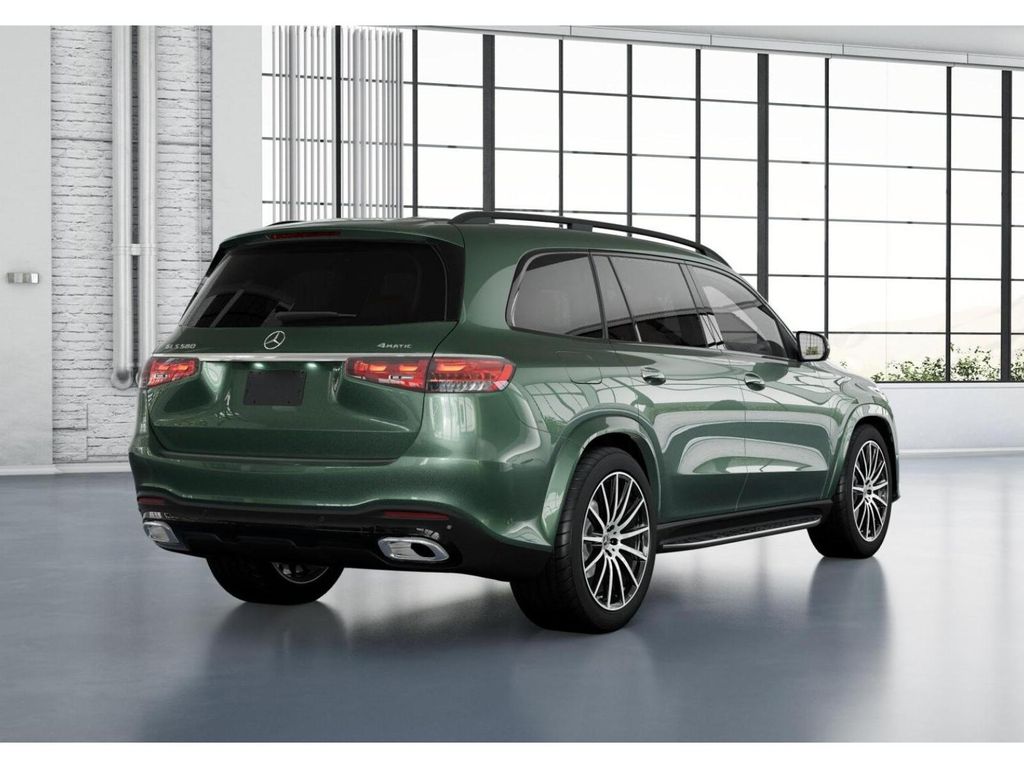 Vehicle image 21 of 41