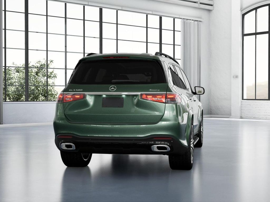 Vehicle image 25 of 41
