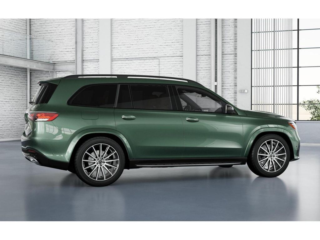 Vehicle image 26 of 41