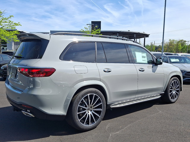 Vehicle image 5 of 22