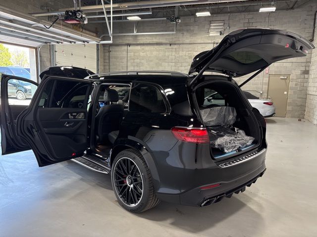 Vehicle image 28 of 34