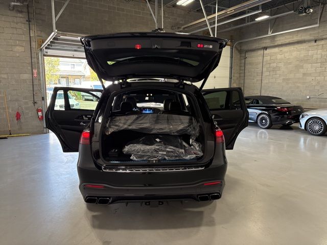Vehicle image 29 of 34