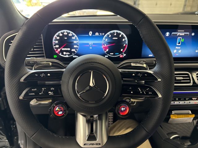 Vehicle image 22 of 34