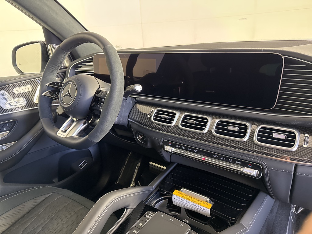 Vehicle image 9 of 34