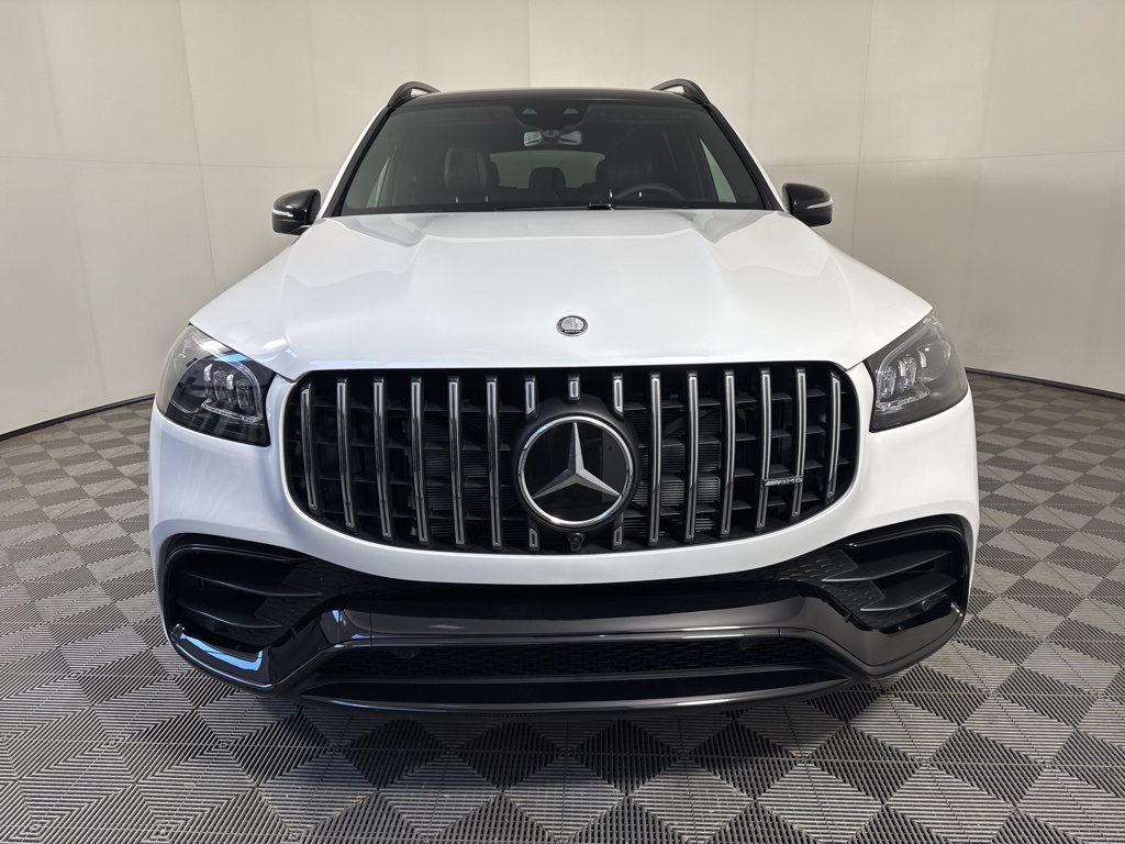 Vehicle image 2 of 34