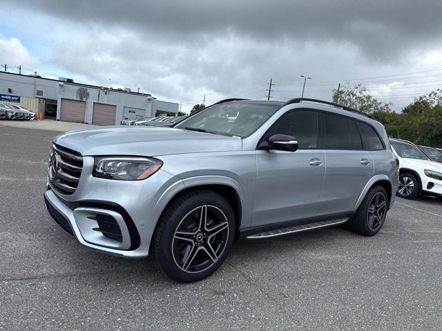 2025 Mercedes-Benz GLS 450 Image 1 of 36