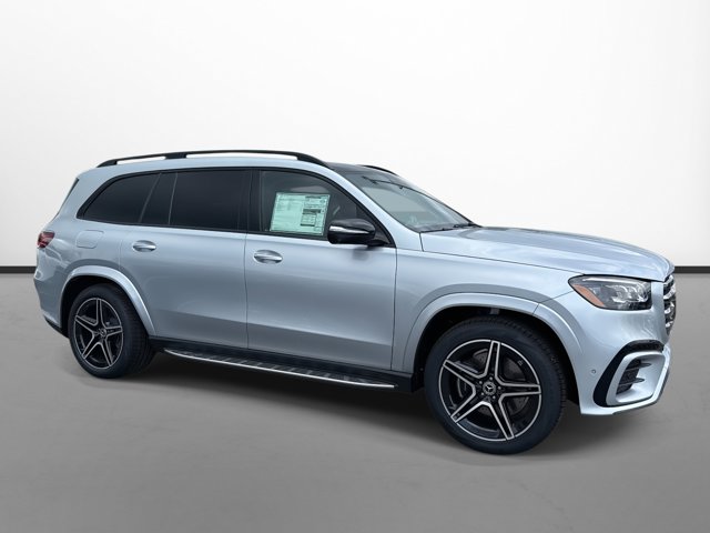 2025 Mercedes-Benz GLS 450 Image 2 of 36