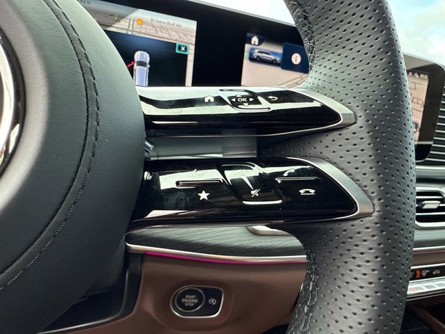 2025 Mercedes-Benz GLS 450 Image 35 of 36