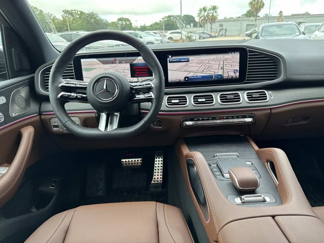 2025 Mercedes-Benz GLS 450 Image 14 of 36