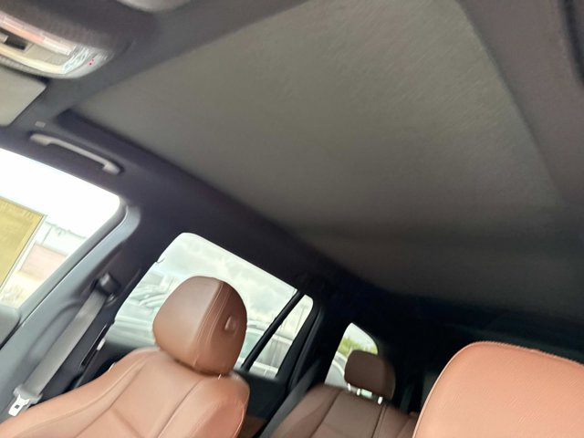 2025 Mercedes-Benz GLS 450 Image 31 of 36