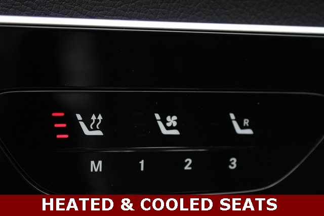 Vehicle image 14 of 37