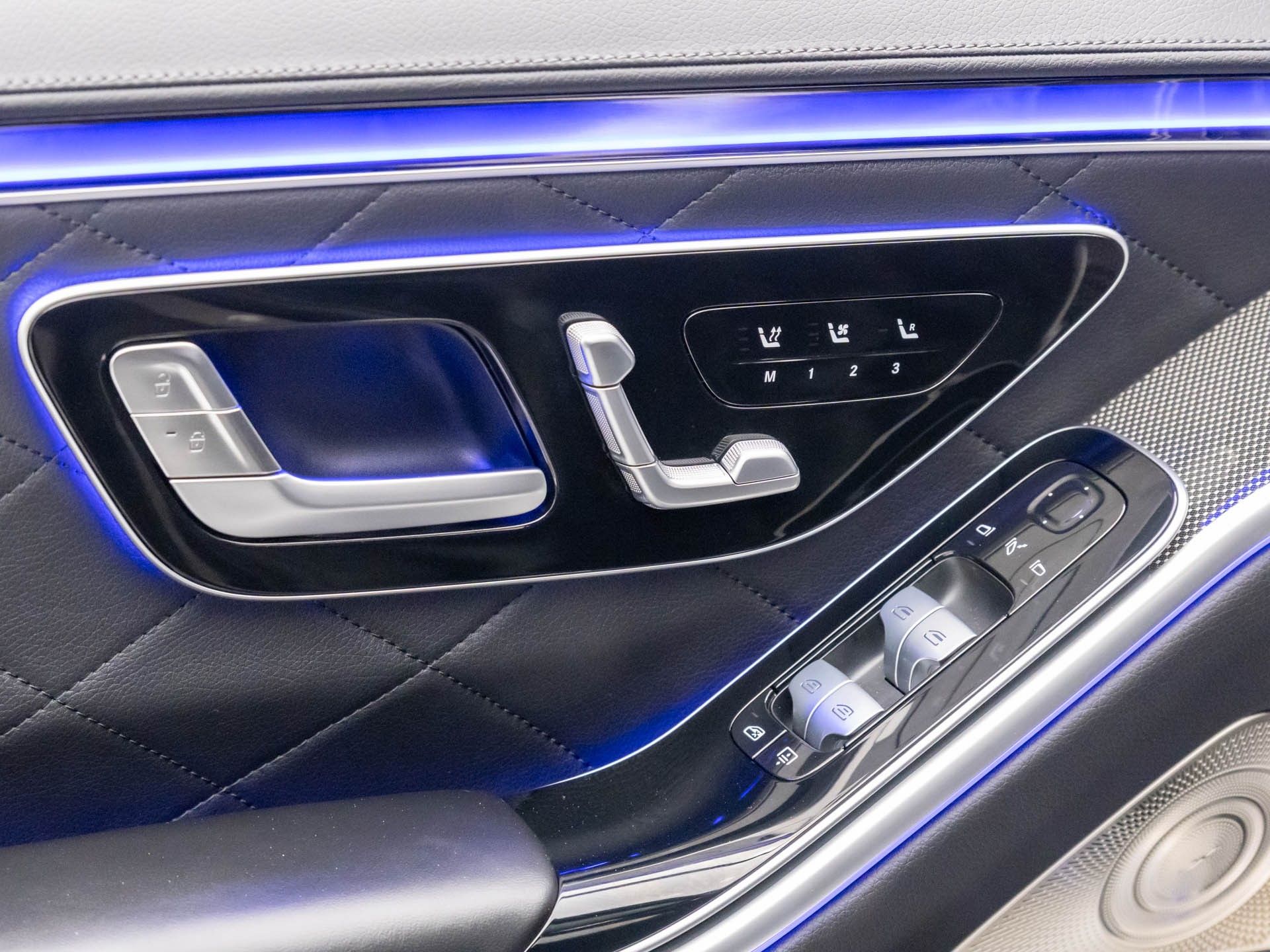 Vehicle image 15 of 38