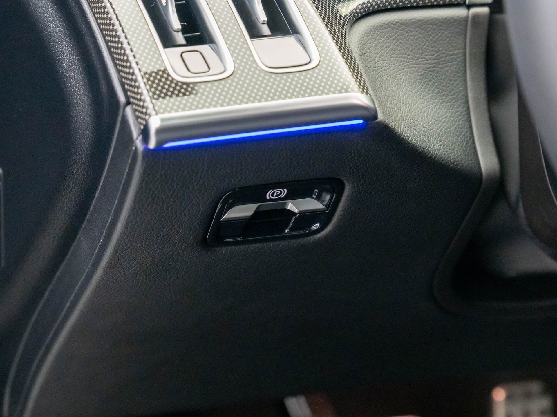 Vehicle image 20 of 38