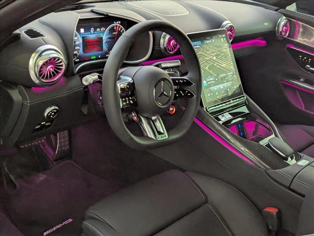 Vehicle image 7 of 16