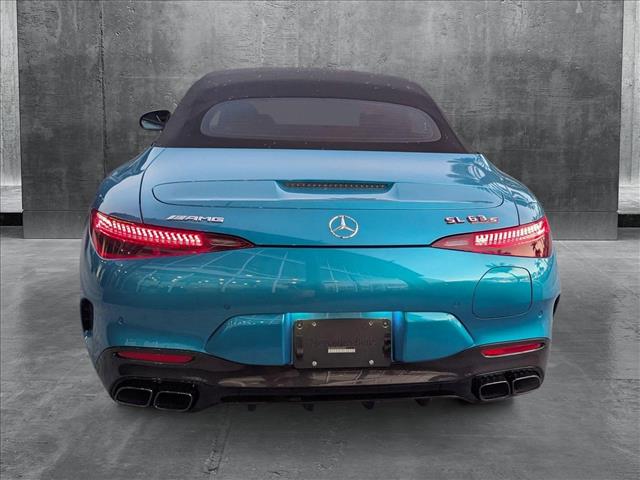 Vehicle image 4 of 16