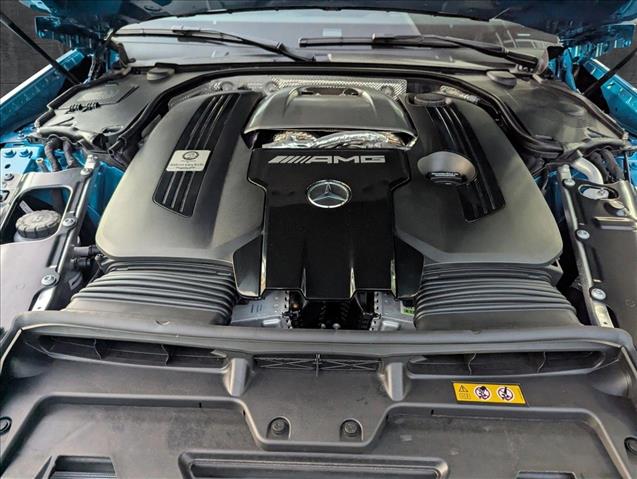 Vehicle image 14 of 16