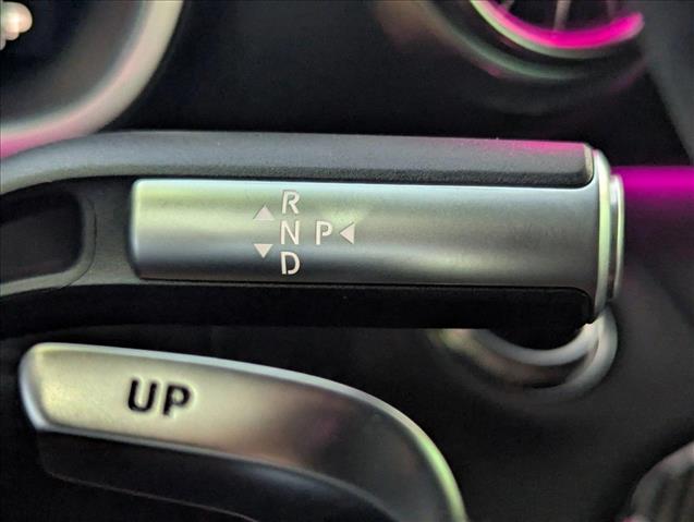 Vehicle image 13 of 16