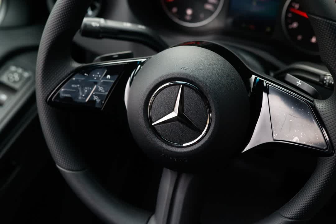 2025 Mercedes-Benz Sprinter Cargo Image 36 of 38